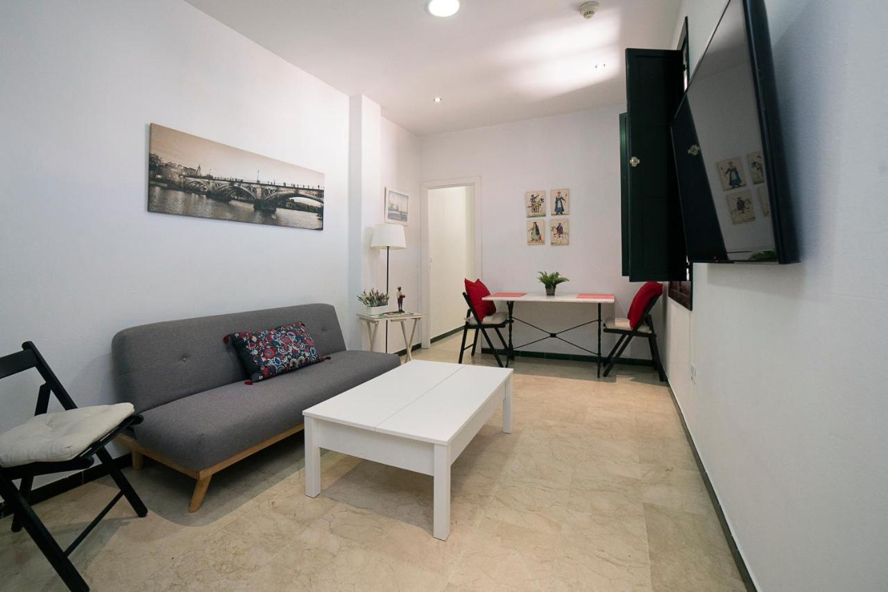 Alohamundi Lumbreras II Apartamento Sevilha Exterior foto